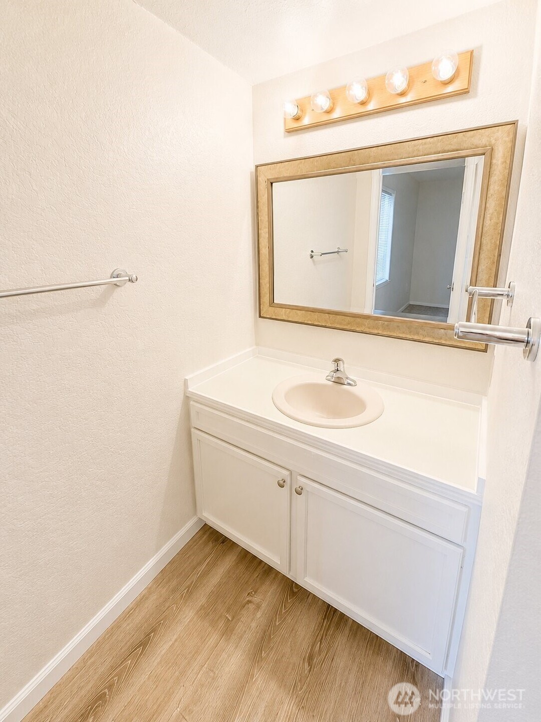 4209 37th Avenue B Property Photo 11