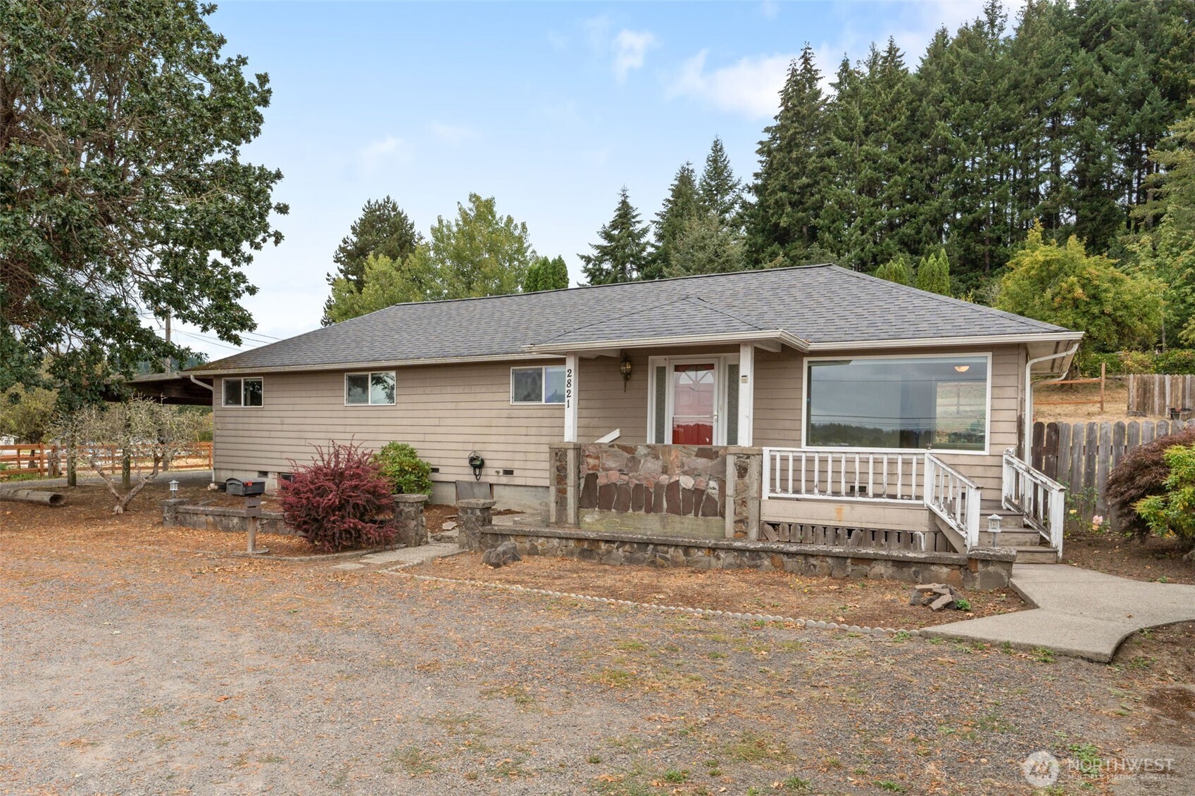 2821 Jackson Hwy
