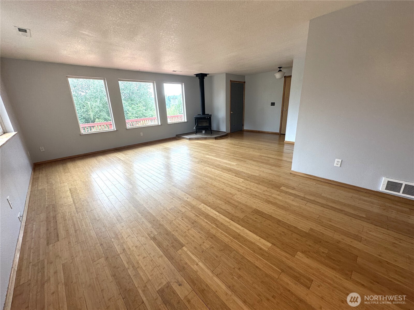 208 Vogel Road Property Photo 3
