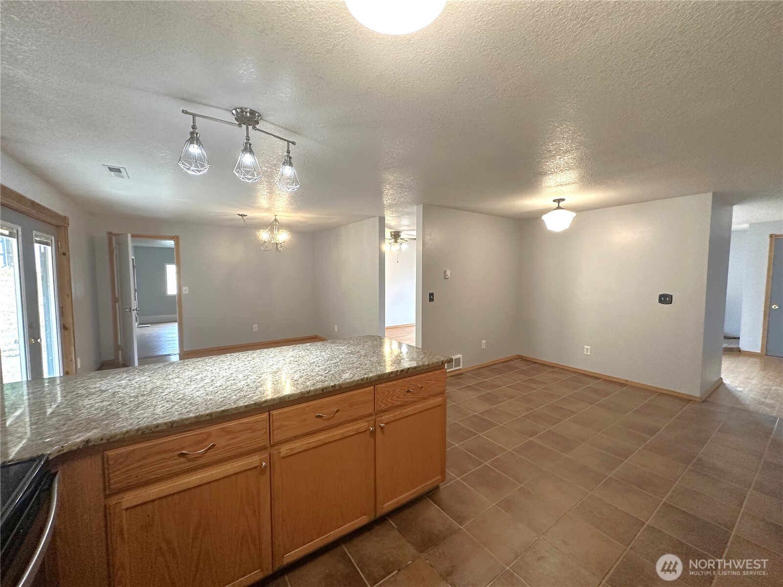 208 Vogel Road Property Photo 6