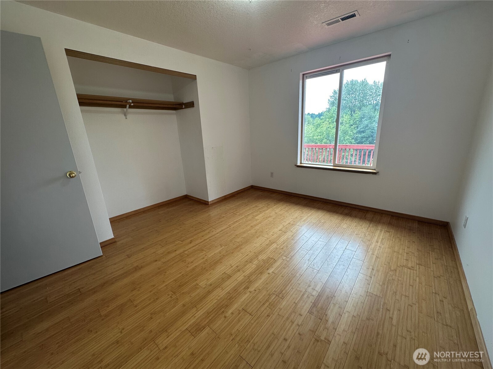 208 Vogel Road Property Photo 9