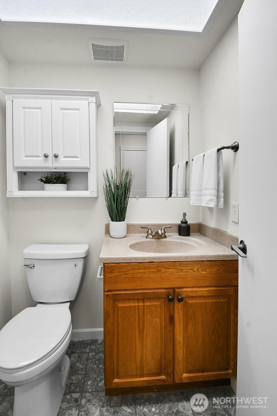 1425 172nd Place Property Photo 11