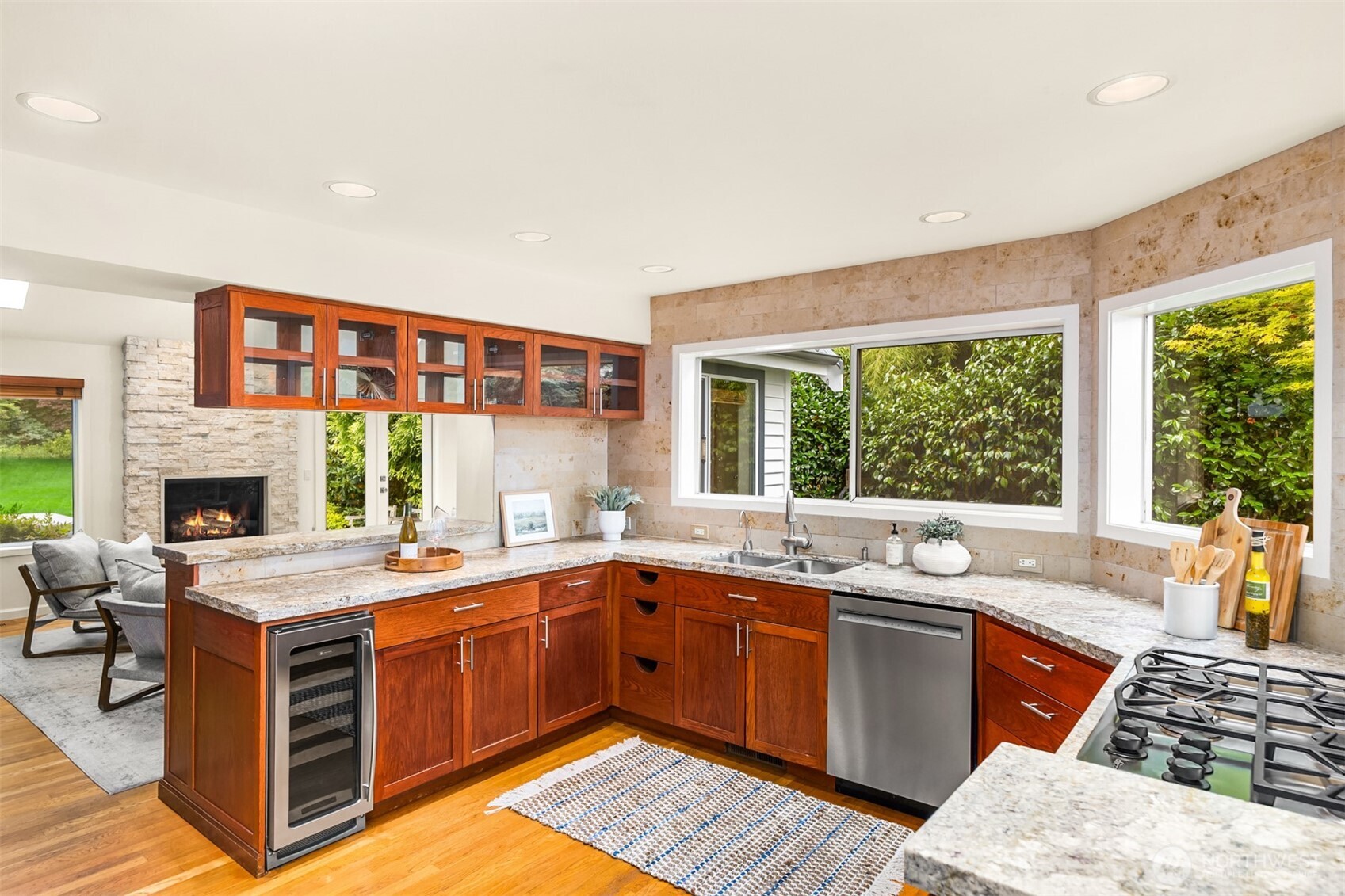 10017 Edgecombe Place Property Photo 14