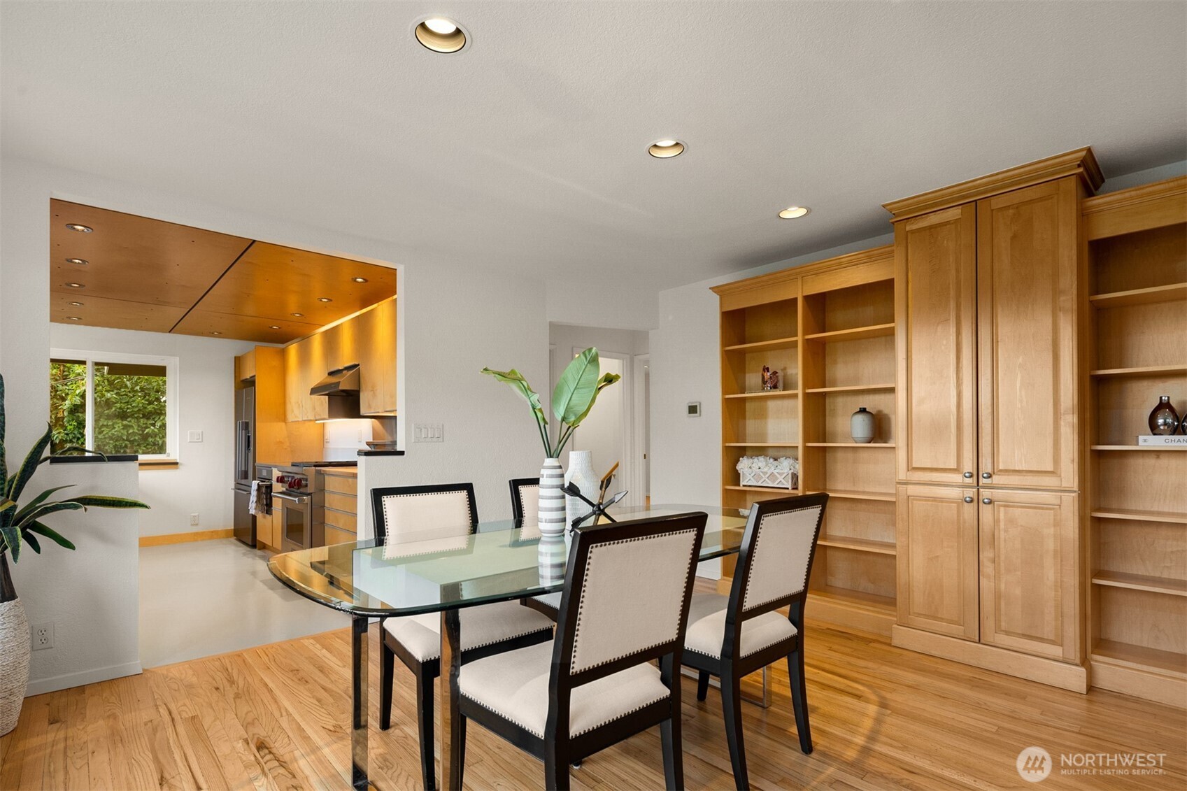 1309 35th Avenue Property Photo 10