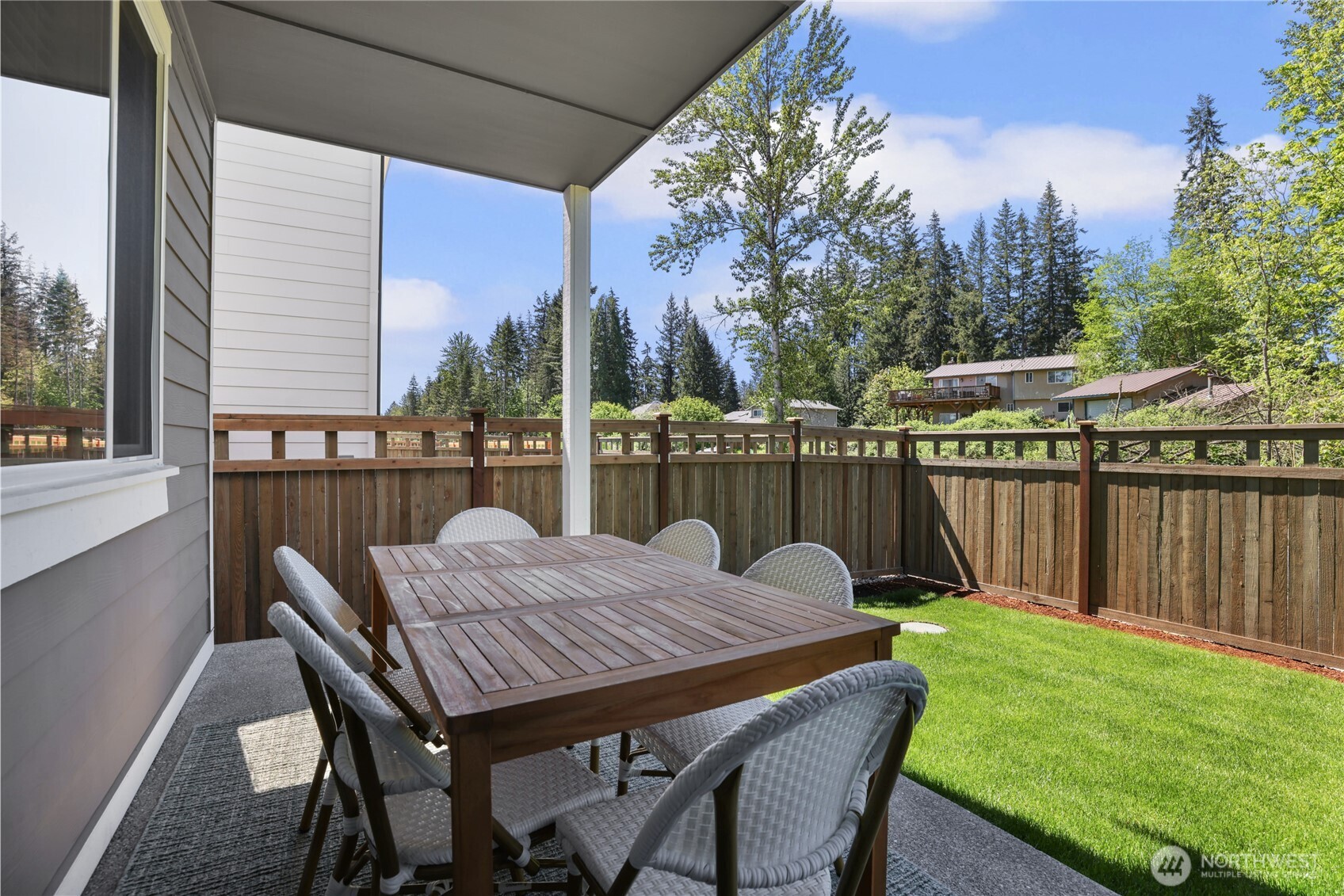 32129 Grand Avenue Property Photo 12
