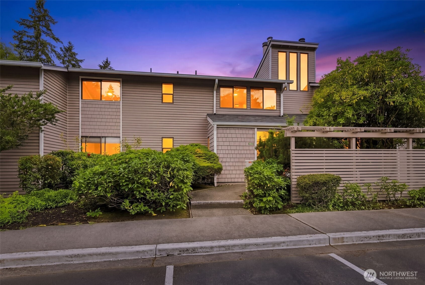 9927 Ne 144th Lane 804 Property Photo 2