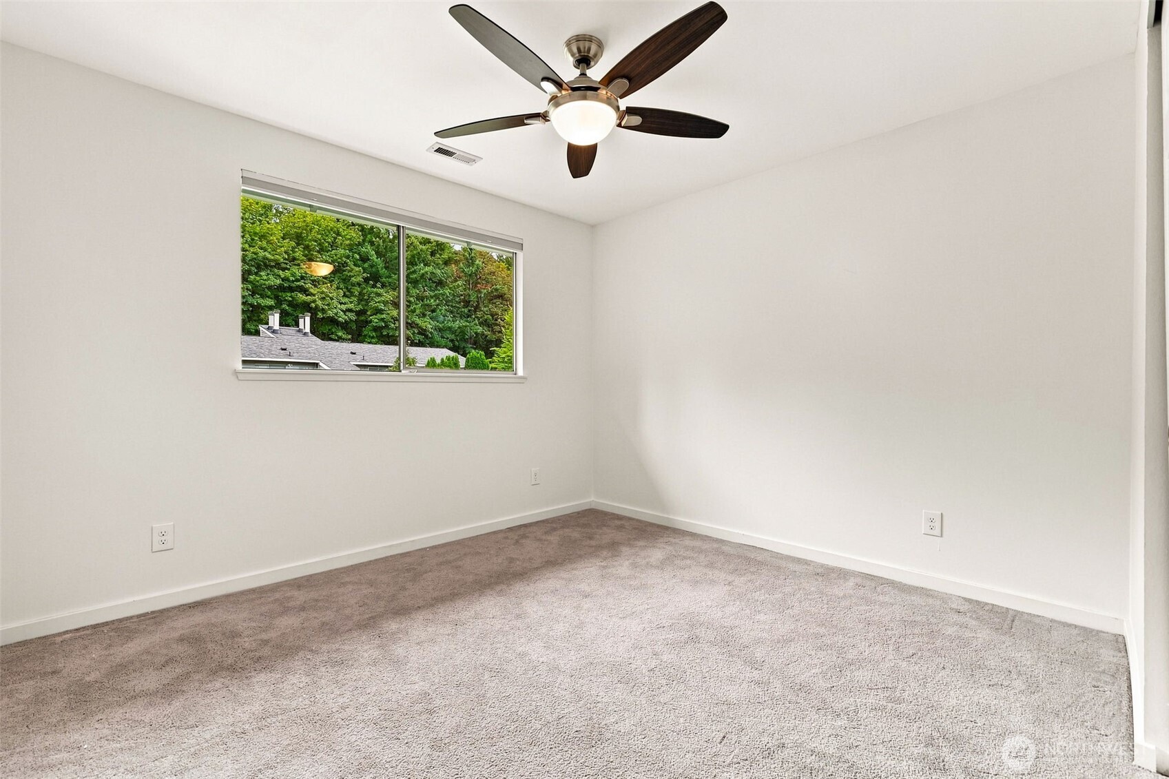 9927 Ne 144th Lane 804 Property Photo 13