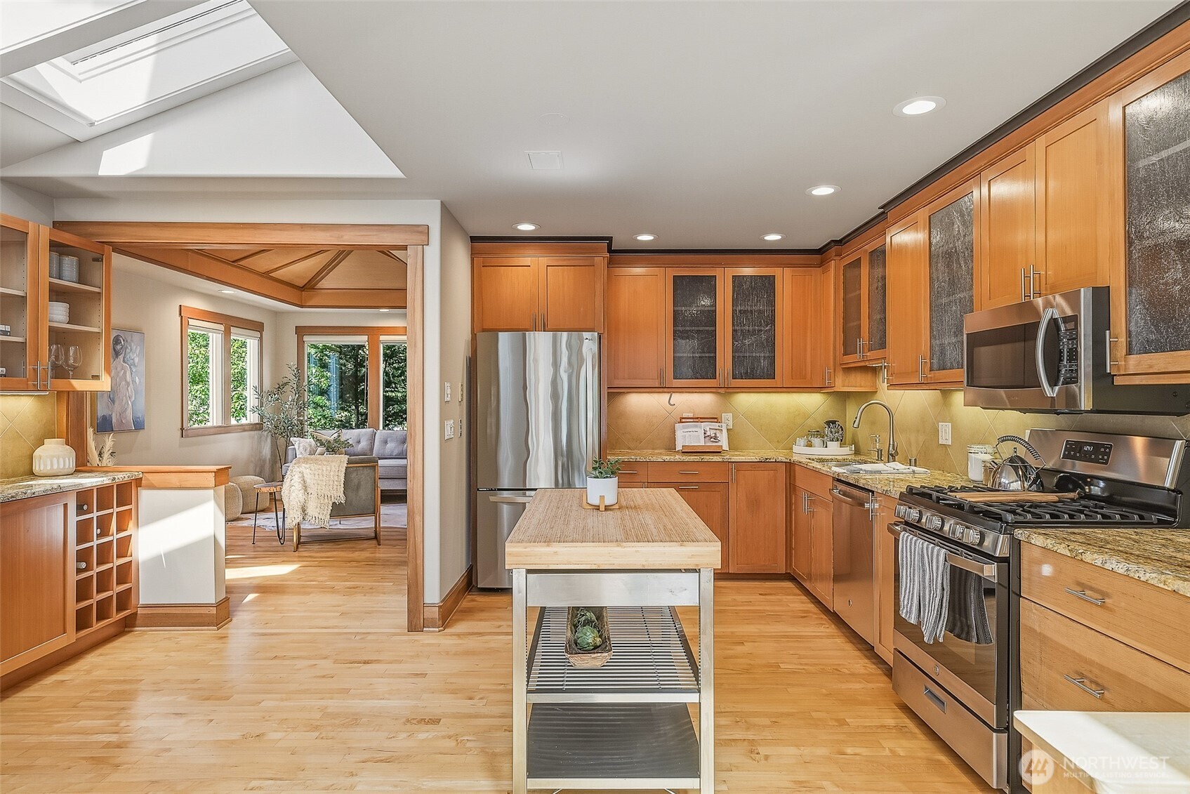 4115 Sw Kenyon Street Property Photo 6