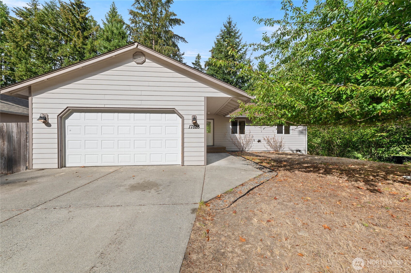 17825 Clear Lake Blvd Property Photo 1