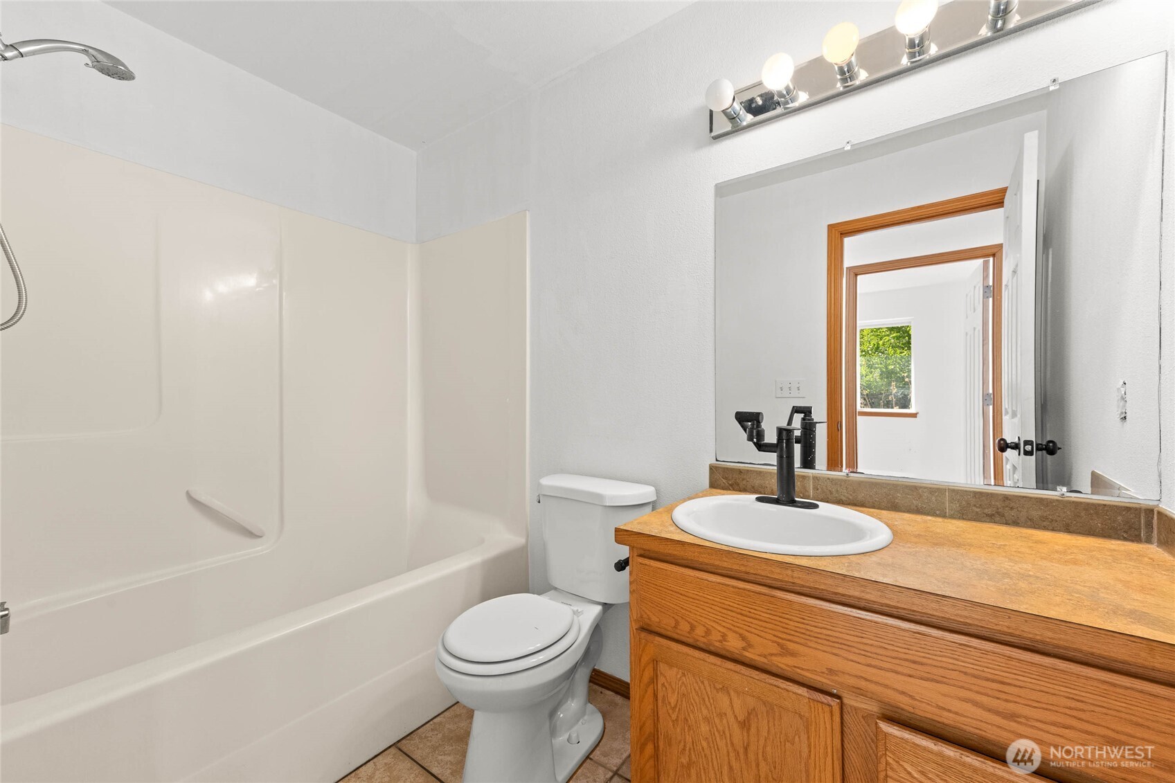 17825 Clear Lake Blvd Property Photo 13