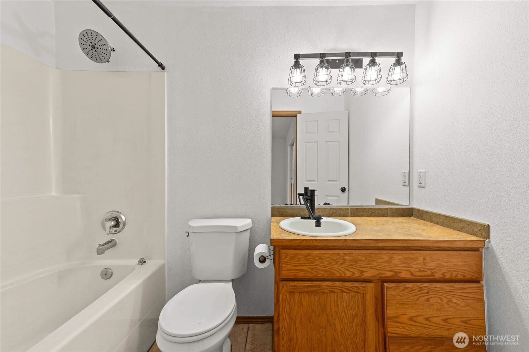 17825 Clear Lake Blvd Property Photo 20