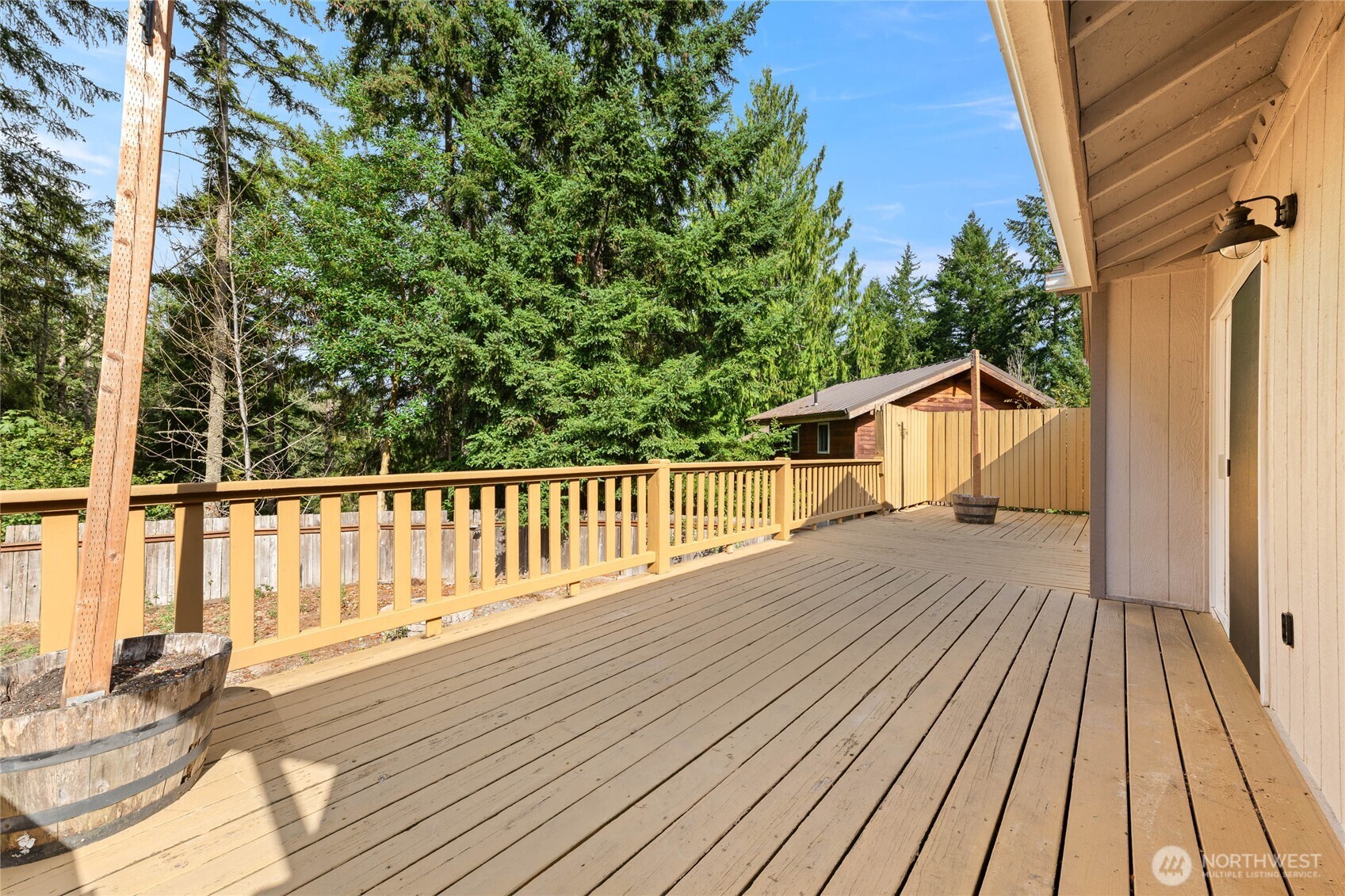 17825 Clear Lake Blvd Property Photo 23