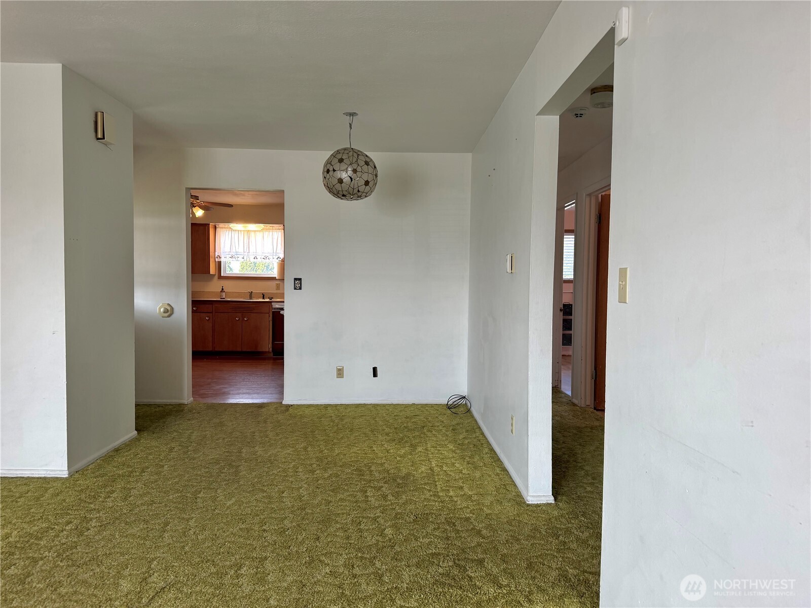 1241 S Skyline Drive Property Photo 11