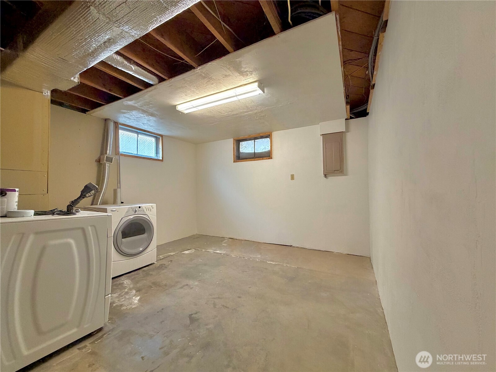 1241 S Skyline Drive Property Photo 24