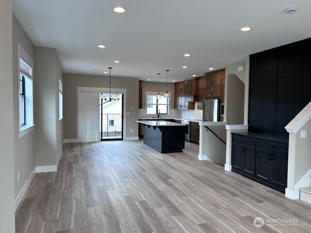 703 5th Street B Property Photo 6