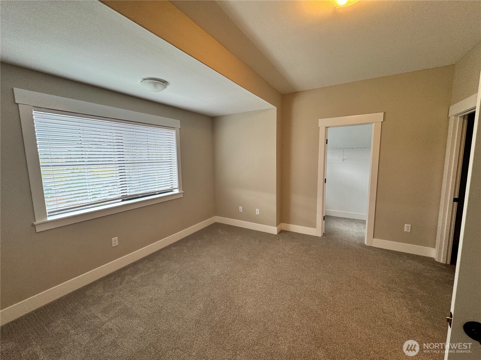 703 5th Street B Property Photo 11