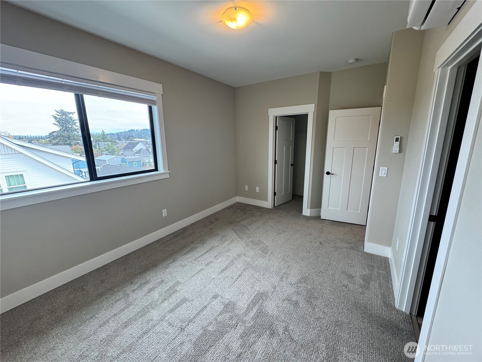703 5th Street B Property Photo 14
