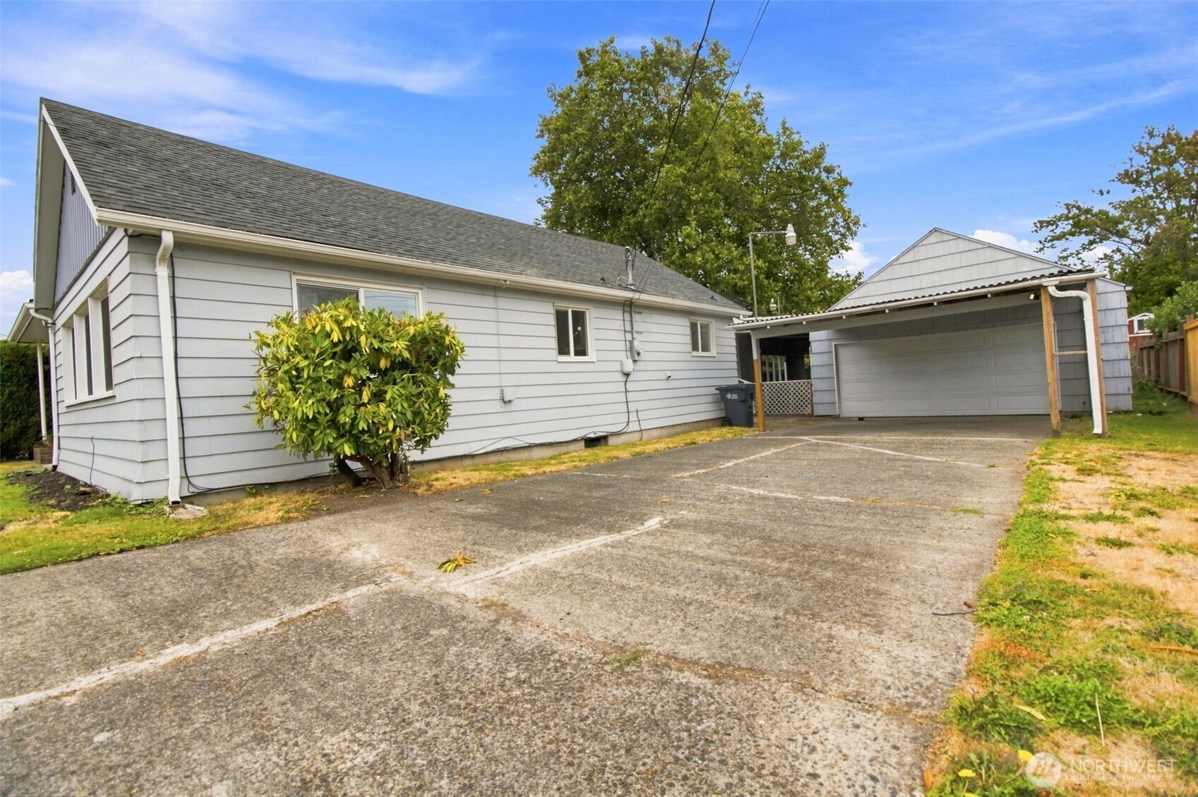 1317 47th Avenue Property Photo 19