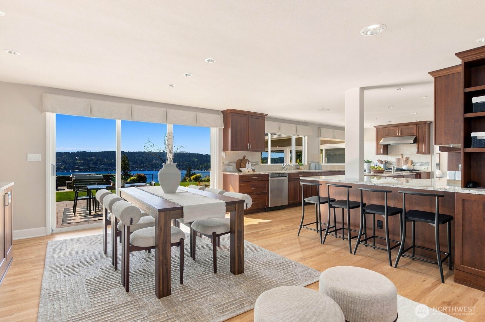15525 62nd Place Property Photo 18