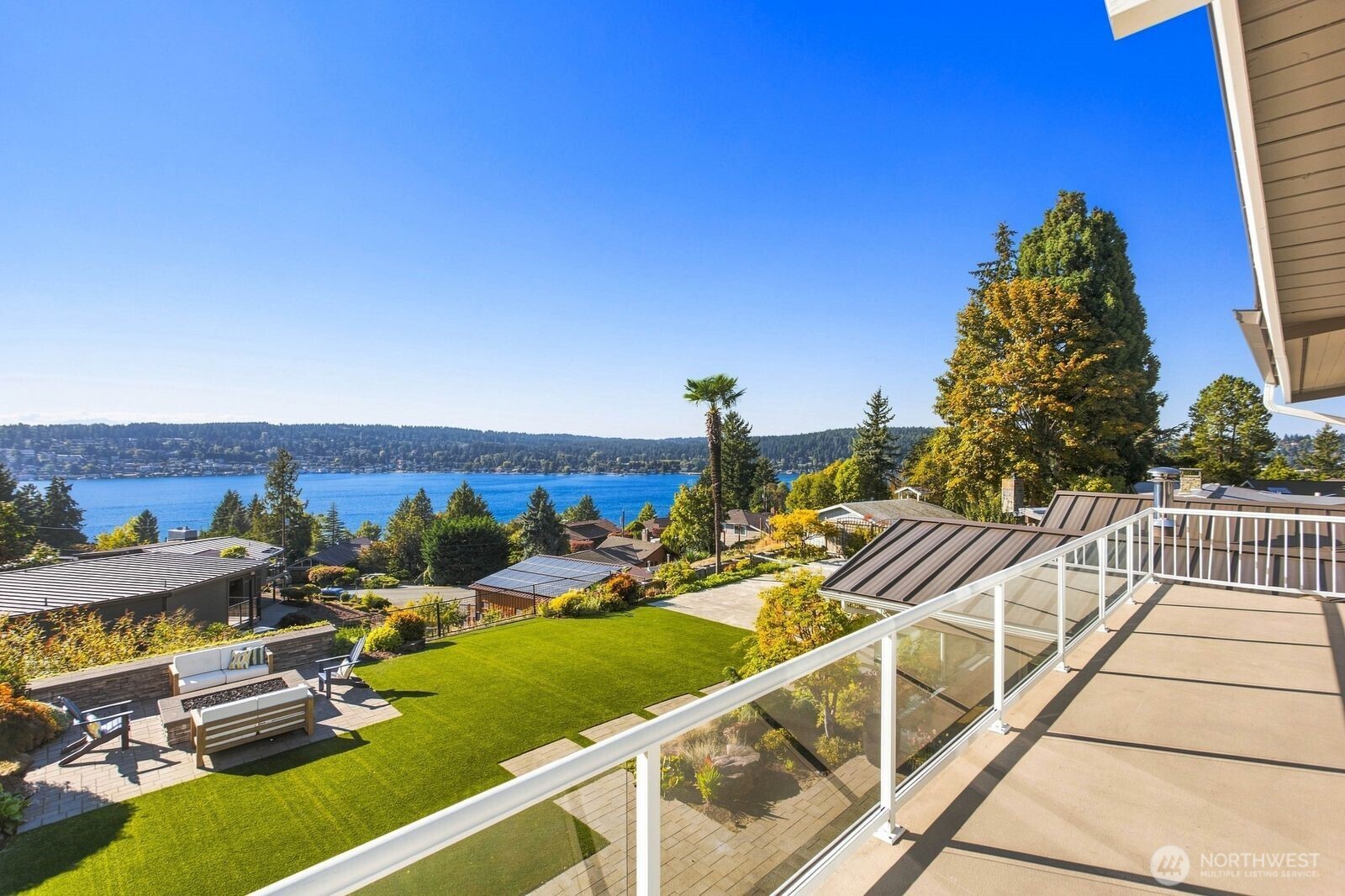 15525 62nd Place Property Photo 35