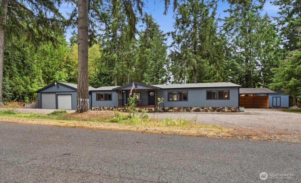 21733 183rd Avenue Property Photo 1