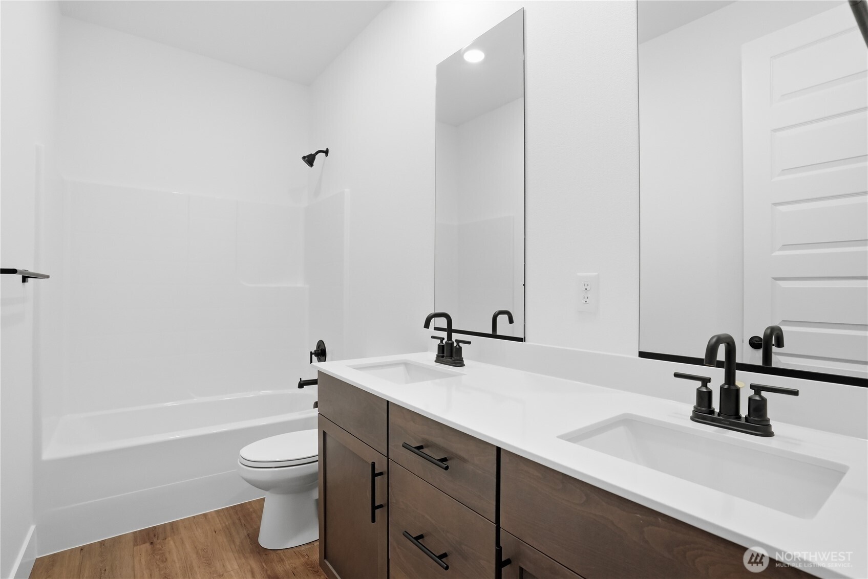 22826 Se Shore Street Property Photo 19