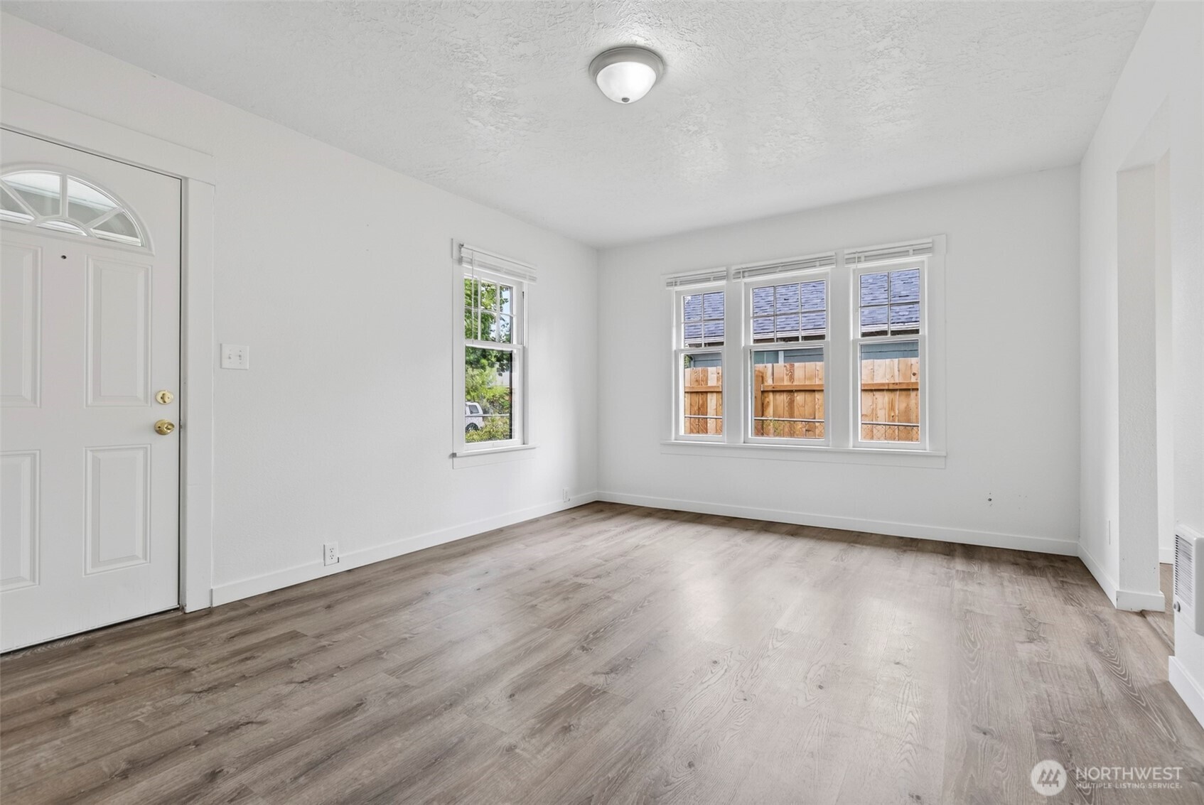 640 17th Avenue Property Photo 6