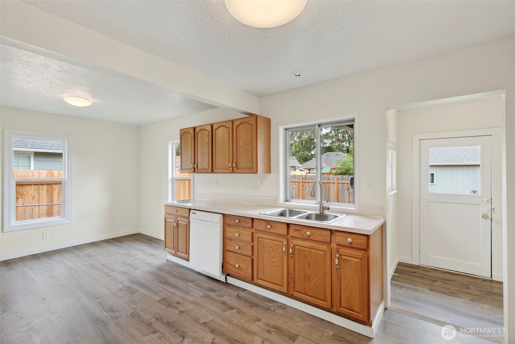 640 17th Avenue Property Photo 14