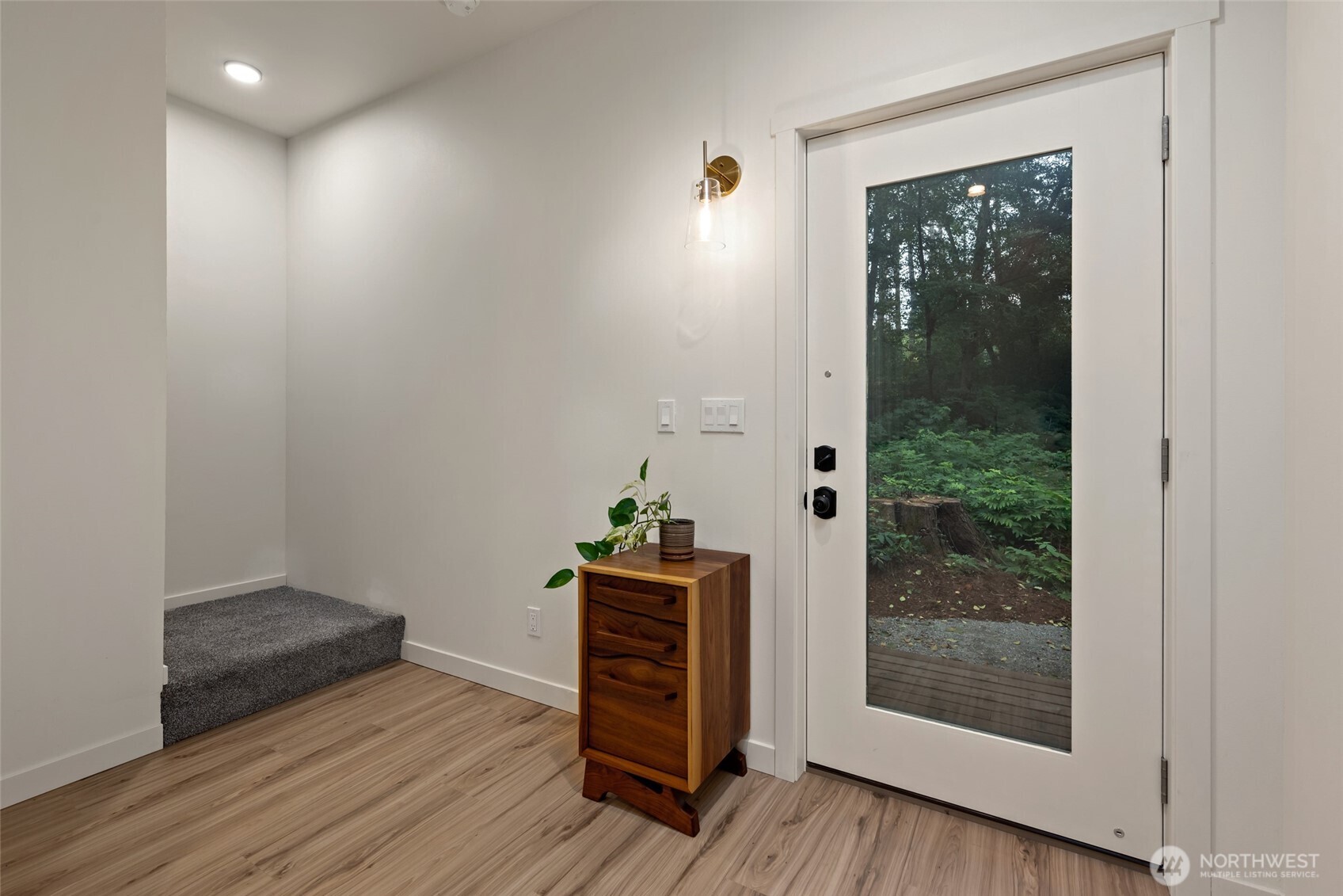 1580 West Beach Road Property Photo 11