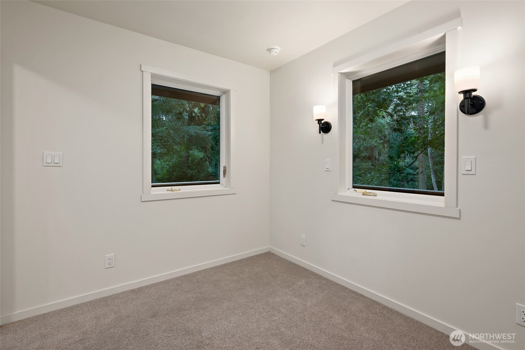 1580 West Beach Road Property Photo 21
