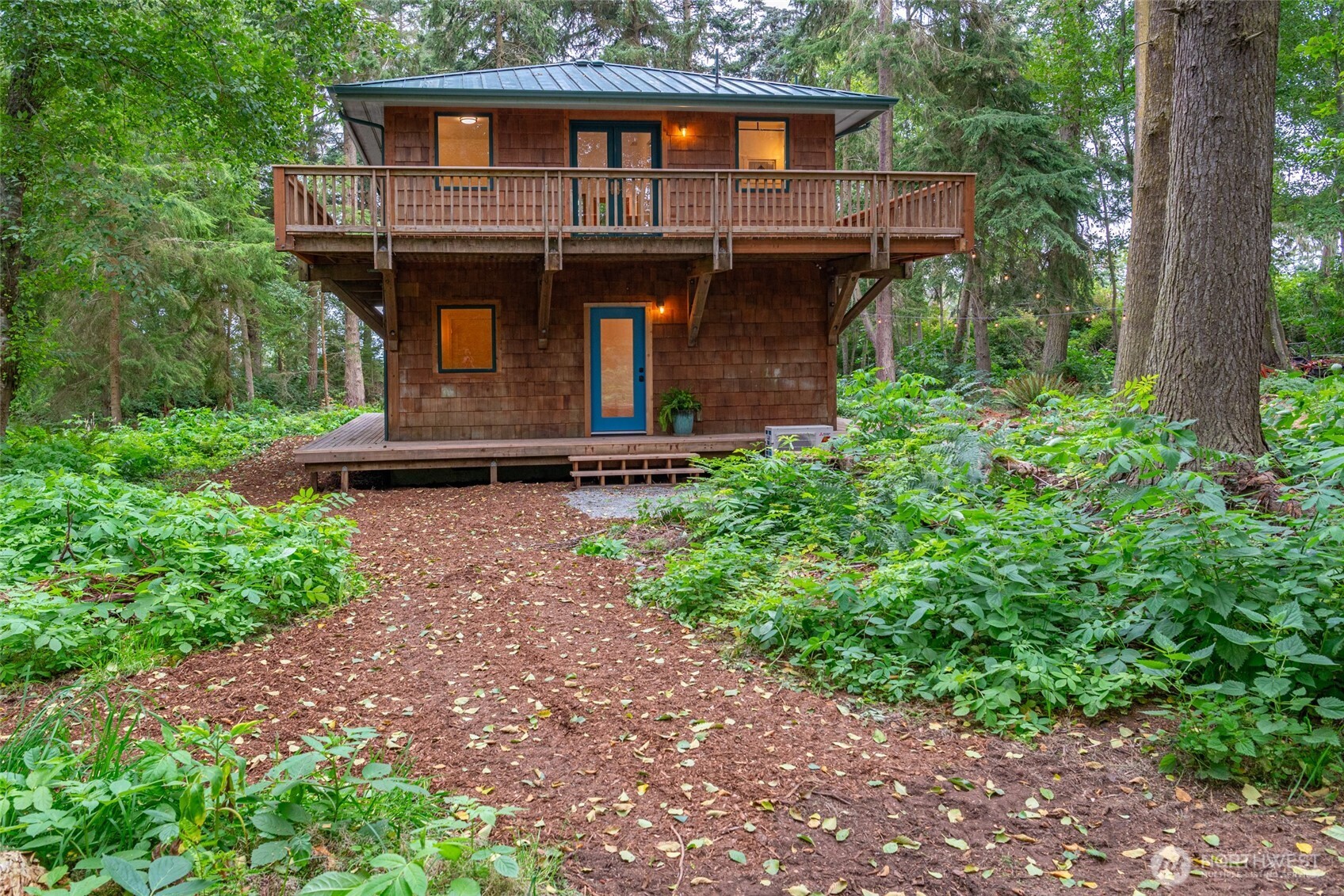 1580 West Beach Road Property Photo 32