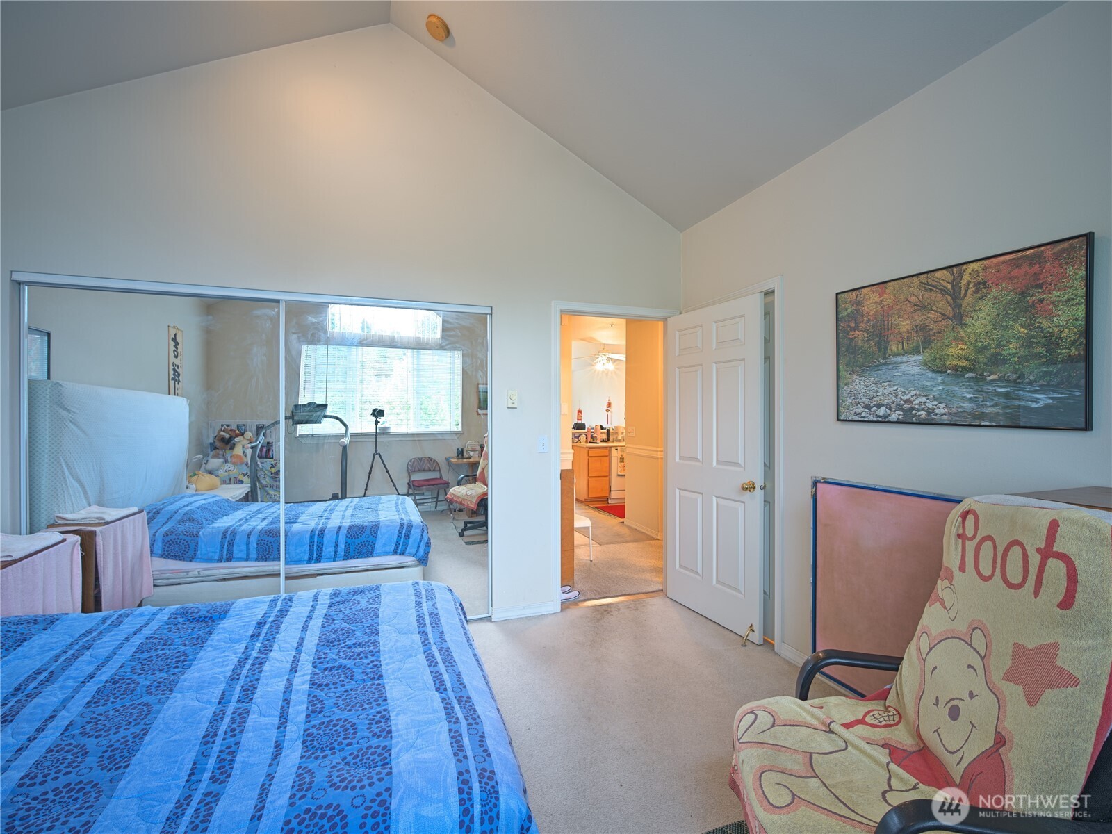 440 Maple Avenue B303 Property Photo 11