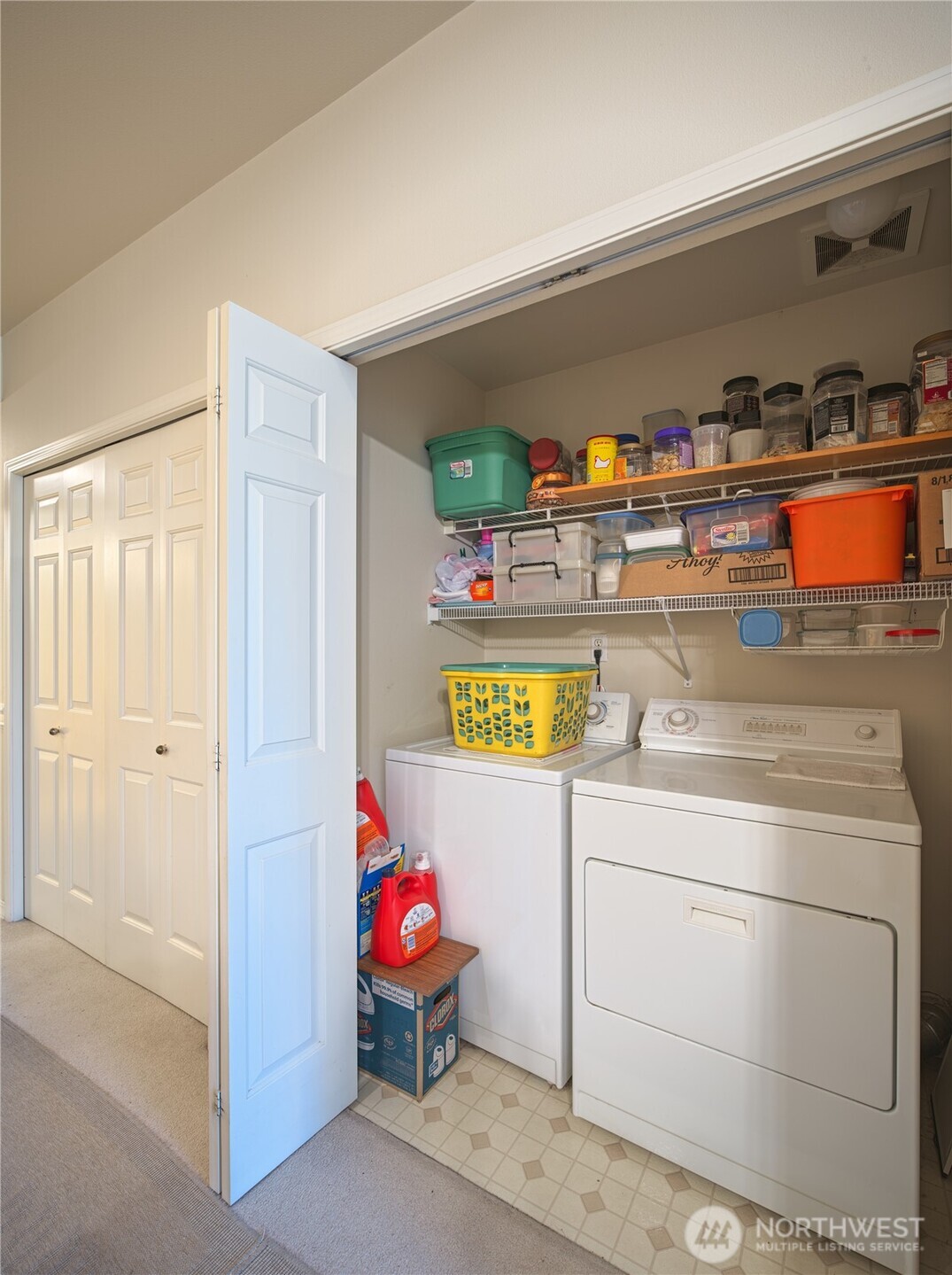 440 Maple Avenue B303 Property Photo 12