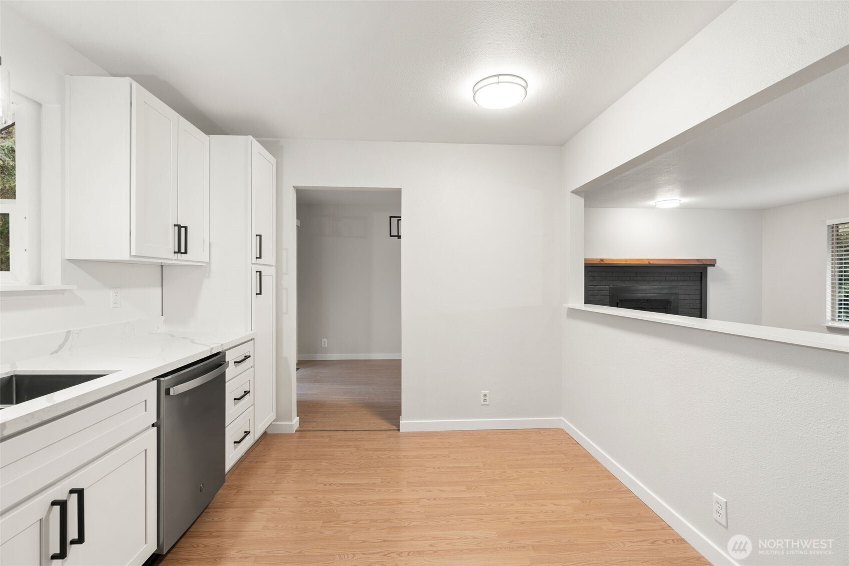 22415 Sunridge Way Property Photo 11