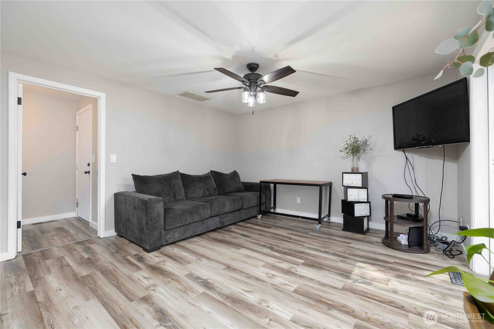 1335 Mcleod Road Property Photo 15