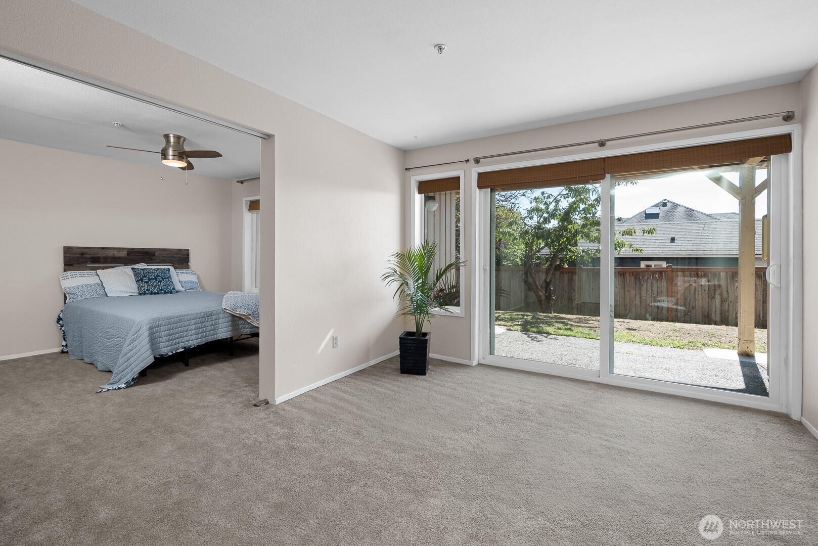 1188 Se Pioneer Way 103 Property Photo 12