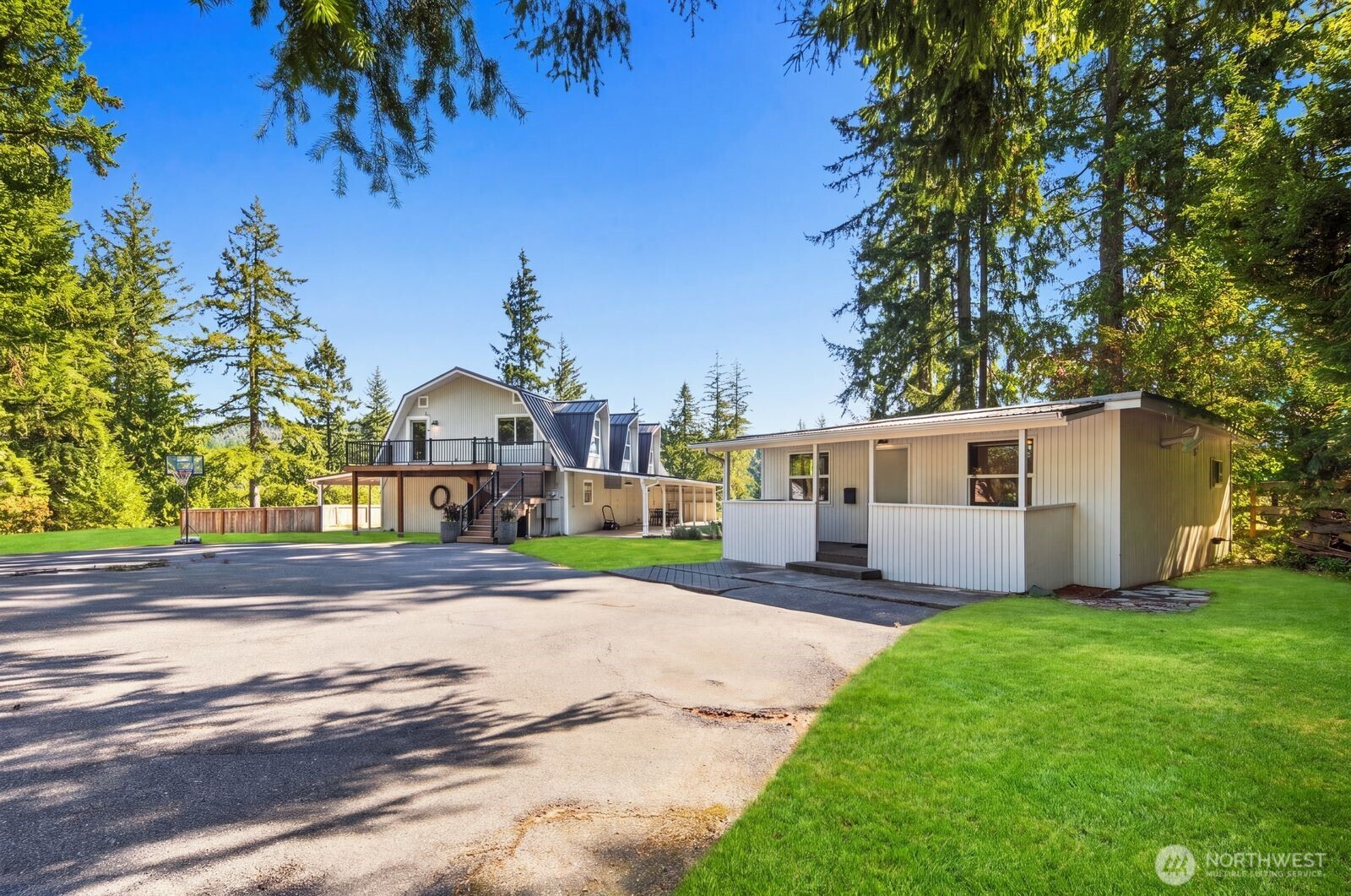 25515 Se Issaquah-fall City Road Property Photo 1