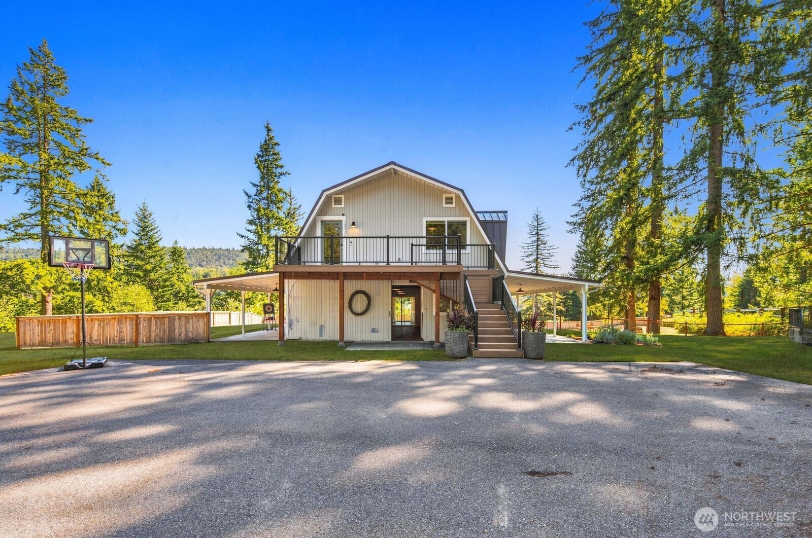 25515 SE Issaquah-Fall City Road Property Photo 1