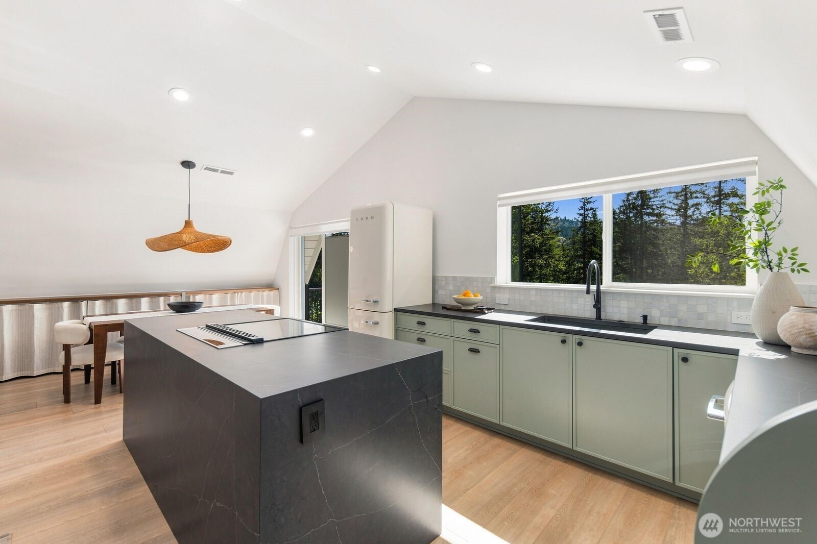 25515 Se Issaquah-fall City Road Property Photo 15