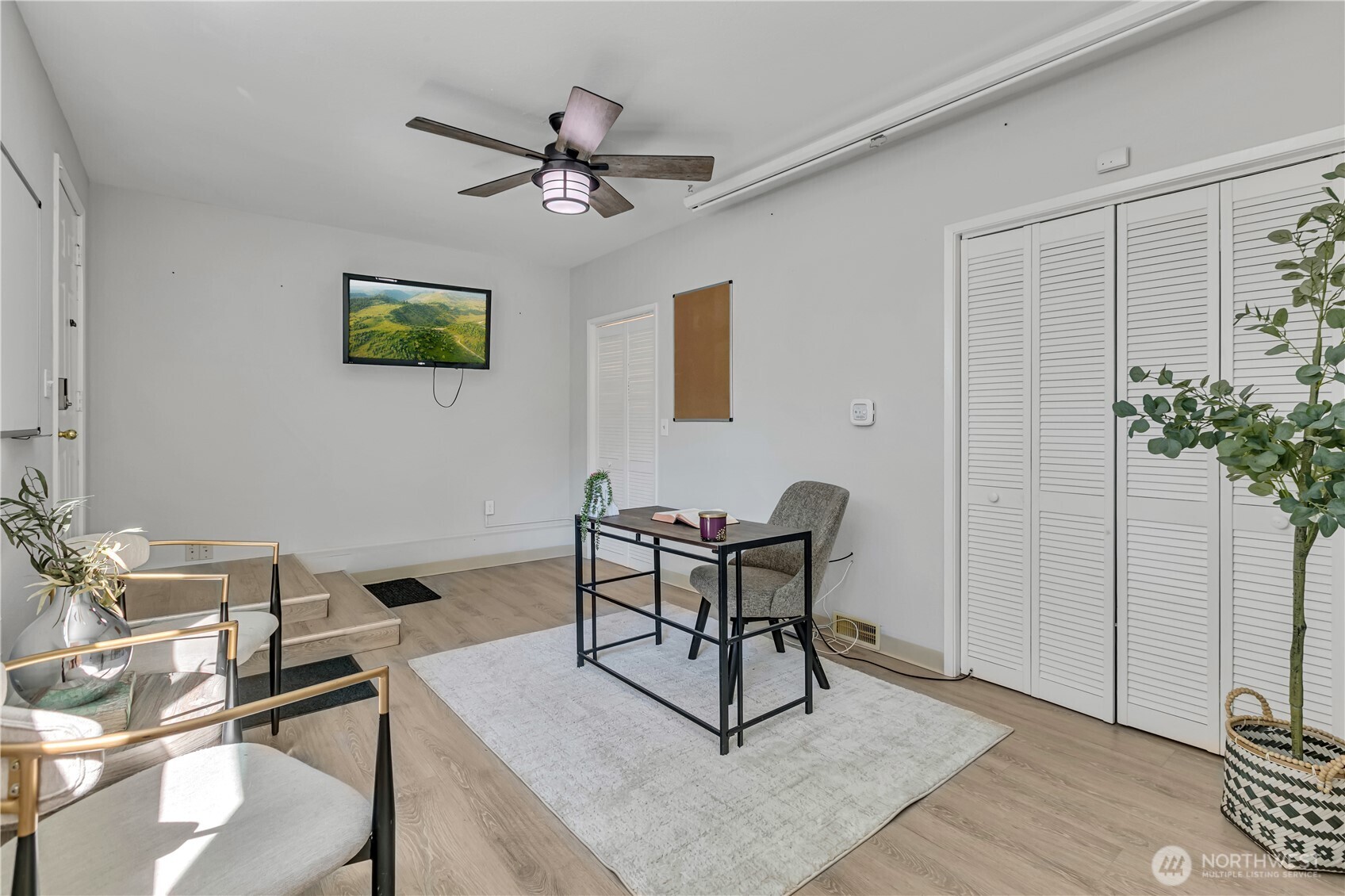 4432 S 49th Street Property Photo 13