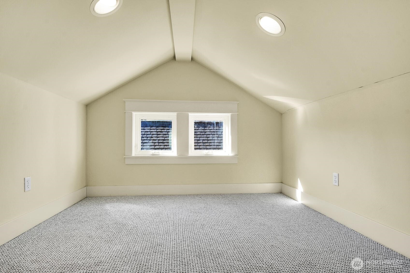 3835 A Interlake Avenue Property Photo 23