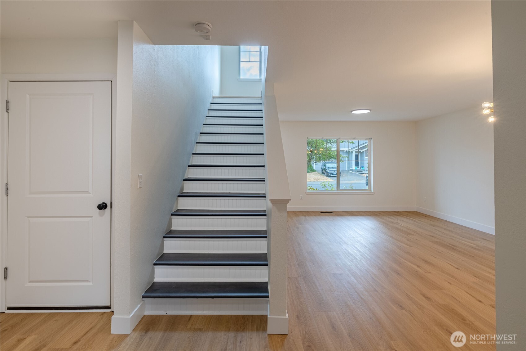 18306 71st Avenue Property Photo 14