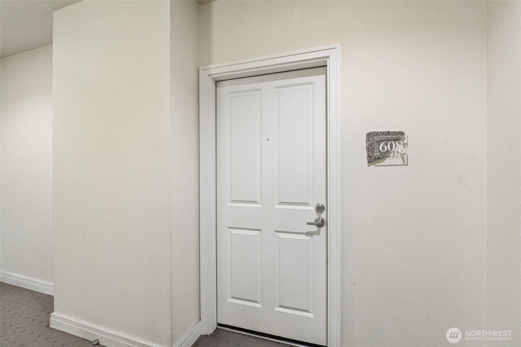 4343 Roosevelt Way 608 Property Photo 5