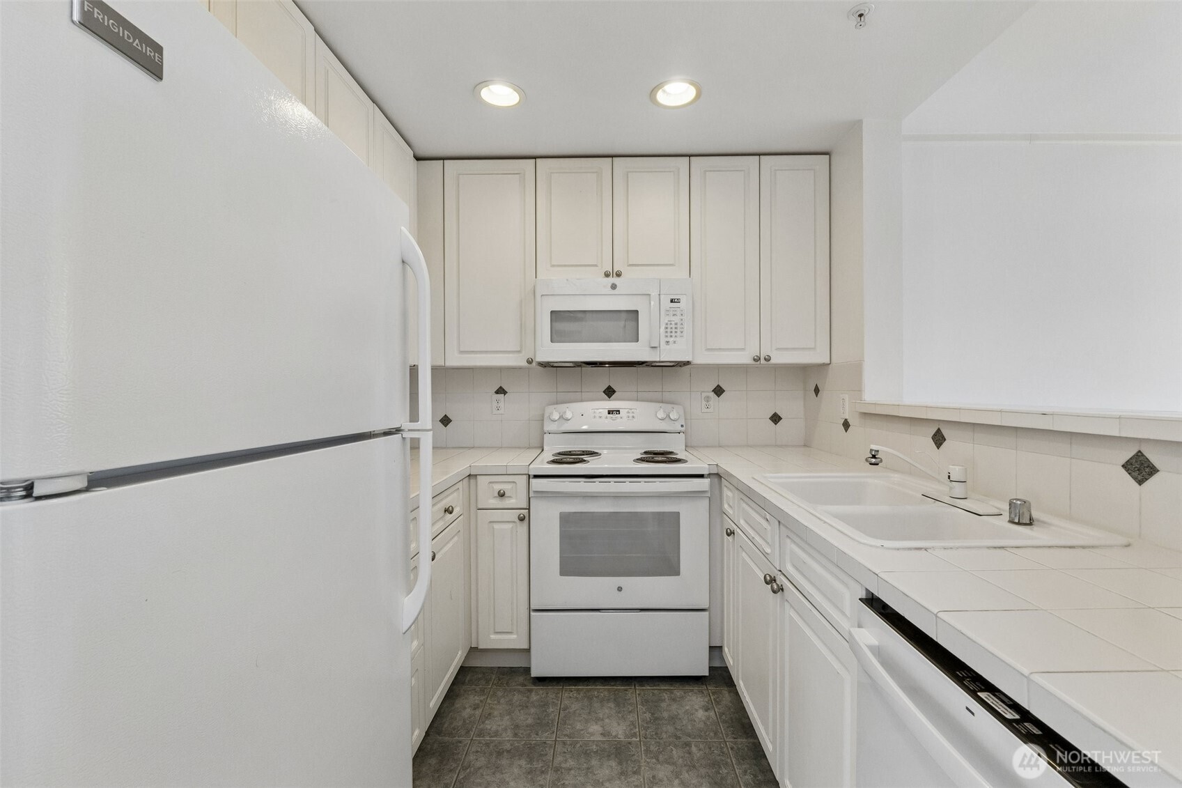 4343 Roosevelt Way 608 Property Photo 14
