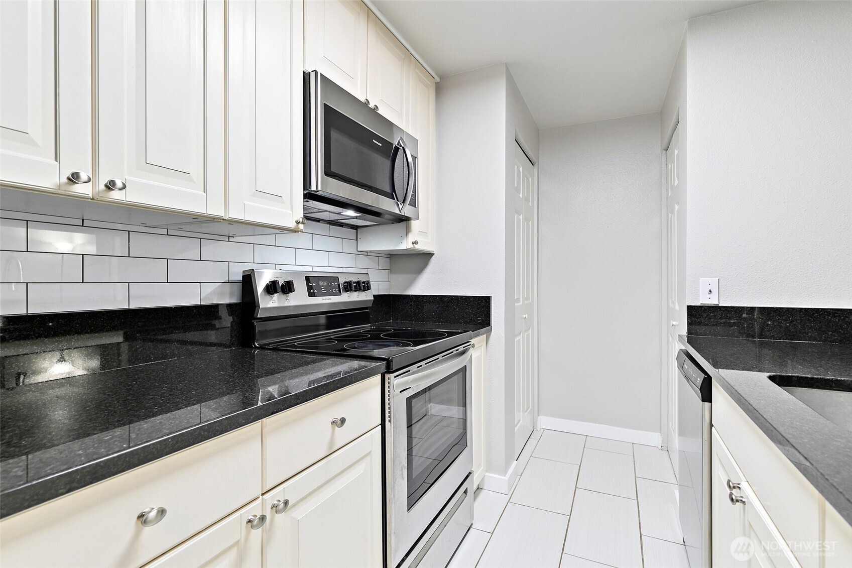7453 Newcastle Golf Club Road M103 Property Photo 6