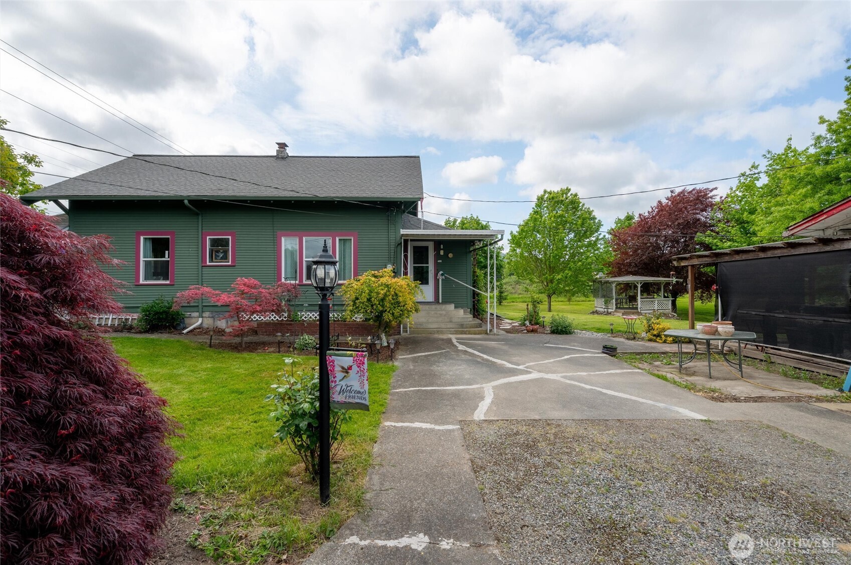 5753 Lawrence Road Property Photo 9