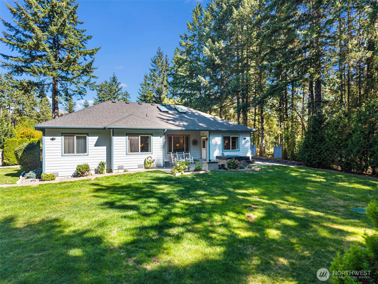362 Sw Ragle Court Property Photo 6