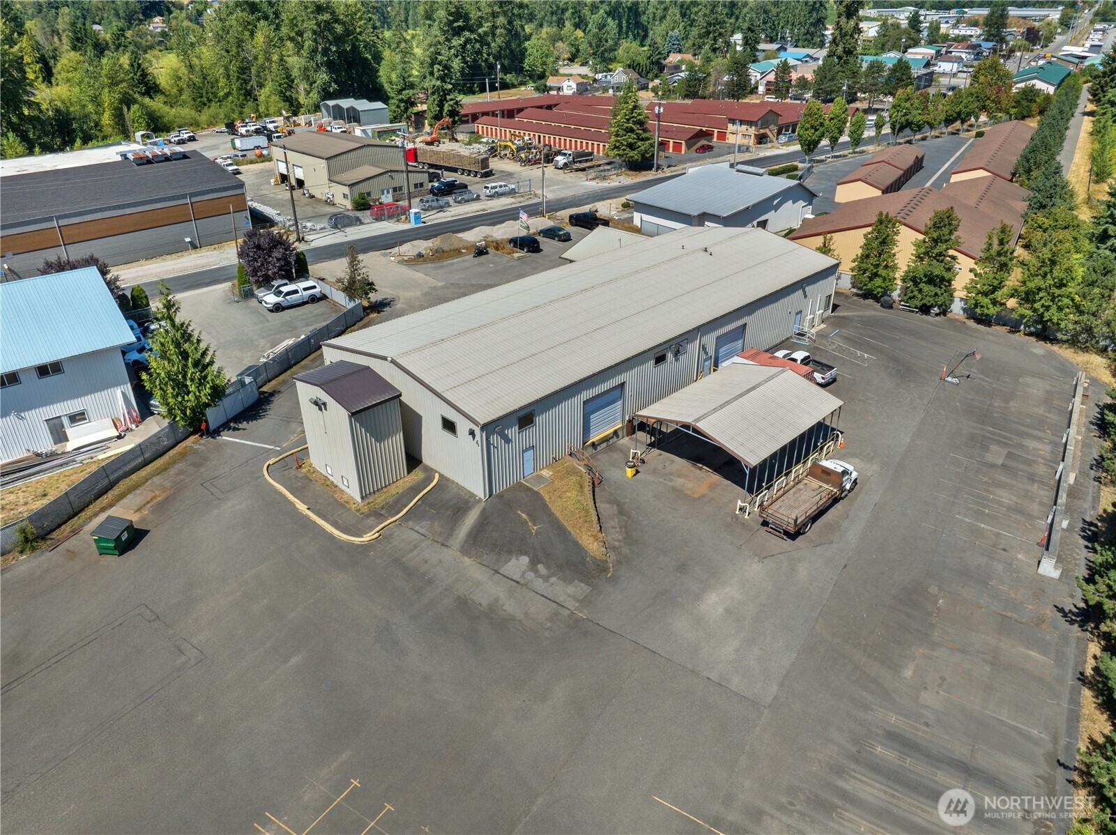 2301 131st Avenue Property Photo 8