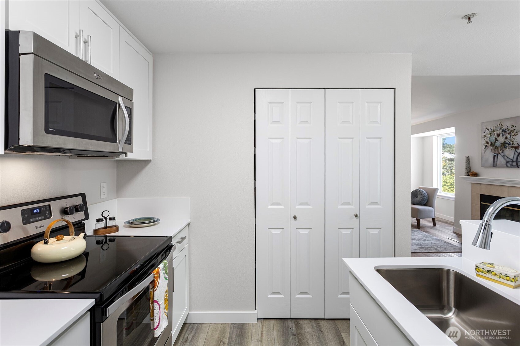 11002 Se Petrovitsky Road D302 Property Photo 11