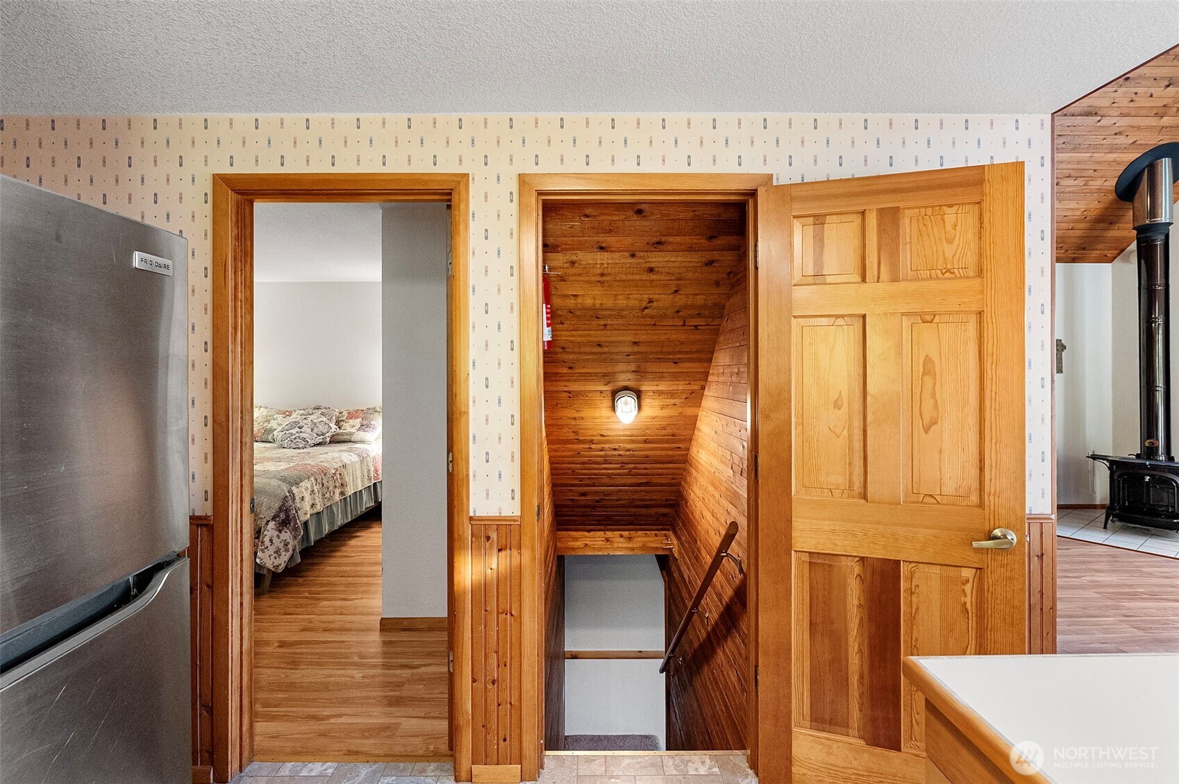 61 E Twanoh Tides Drive Property Photo 16